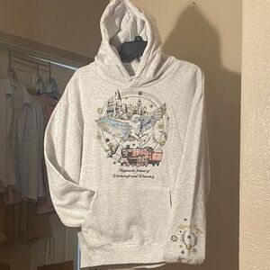 Hogwarts School of Witchcraft and Wizardry Gray Hoodie